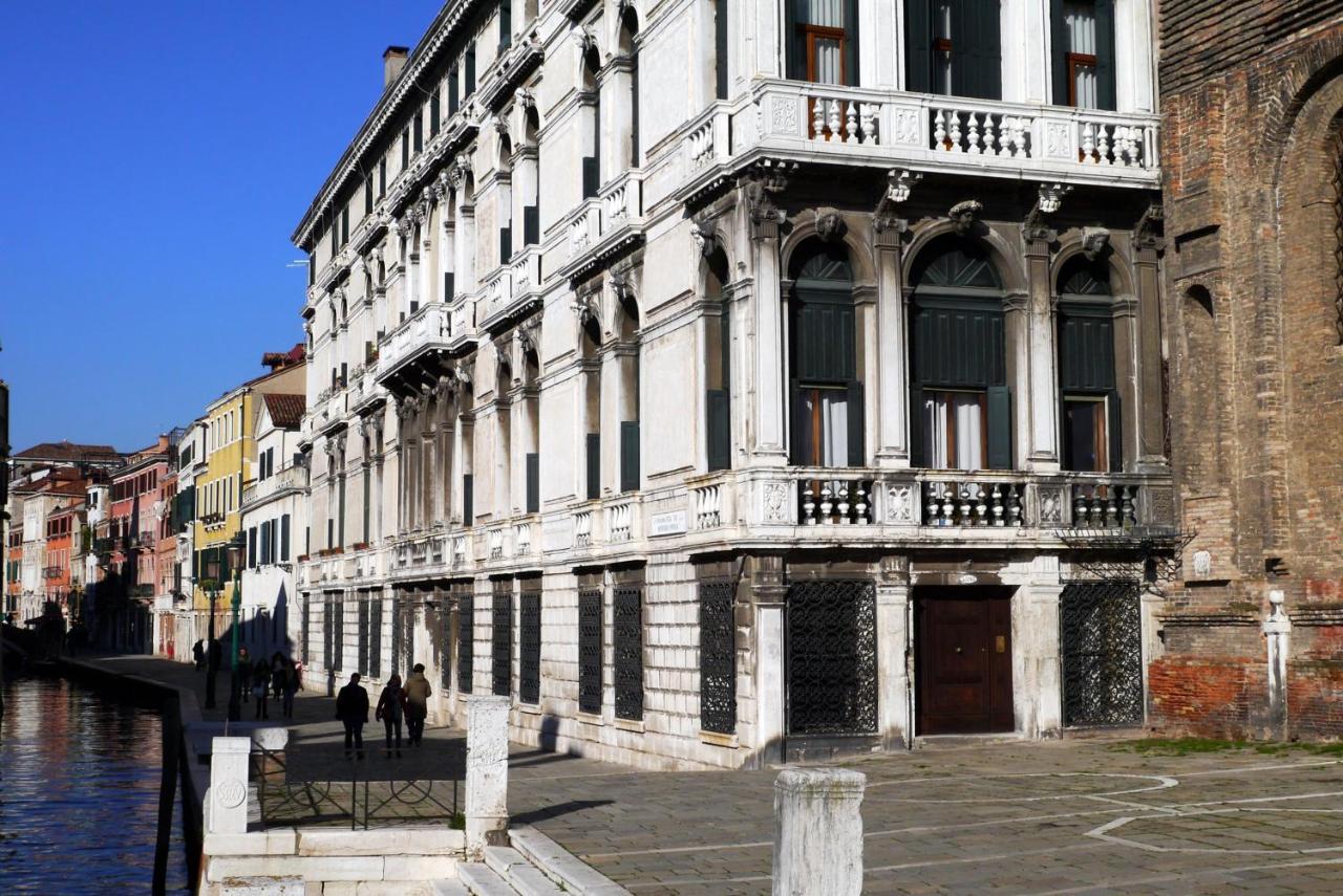 Appartamento In Palazzo Storico A Venezia Centro Bagian luar foto